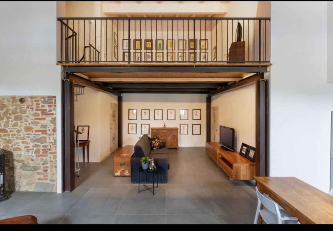 Loft Officina Di Leonardo Nel Centro Di Vinci Apartment Bagian luar foto