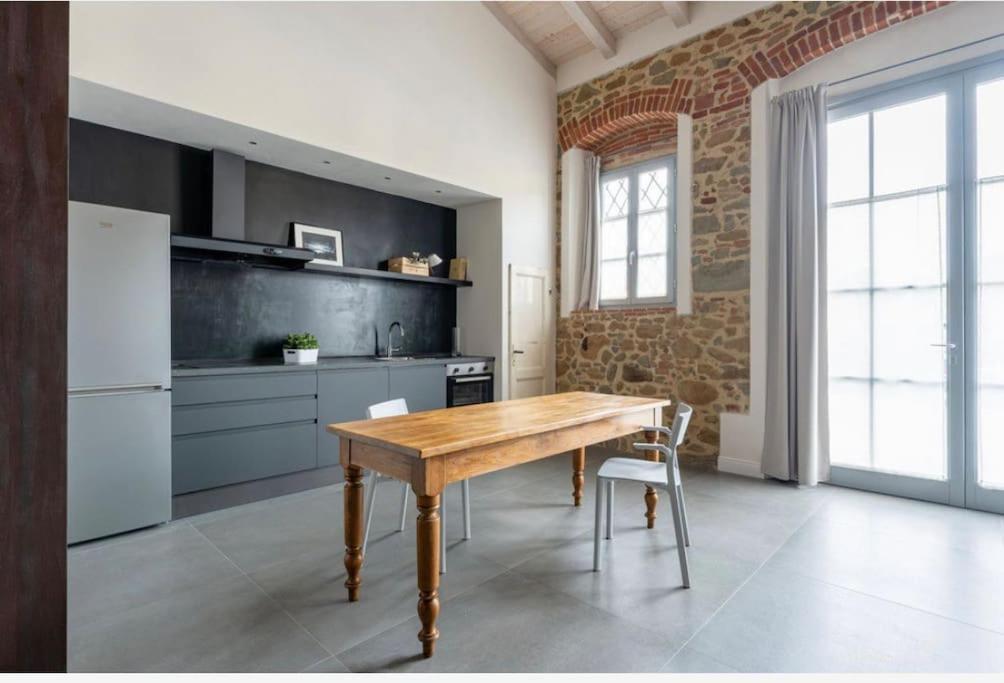 Loft Officina Di Leonardo Nel Centro Di Vinci Apartment Bagian luar foto